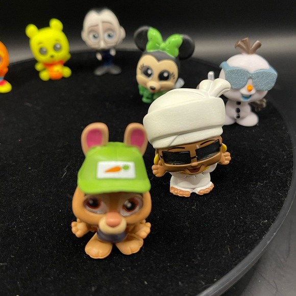 Disney Doorables Lot of 10 - Picture 4 of 4